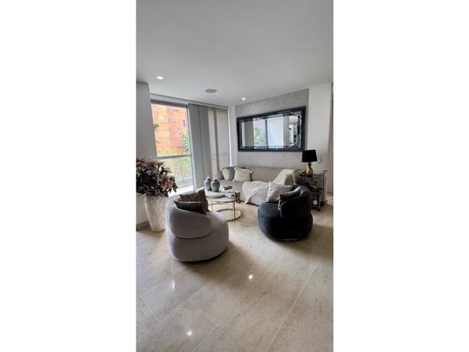Apartamento de 3 alcobas en venta en La Linde, Medellín, 144 m² · foto 9 de 24