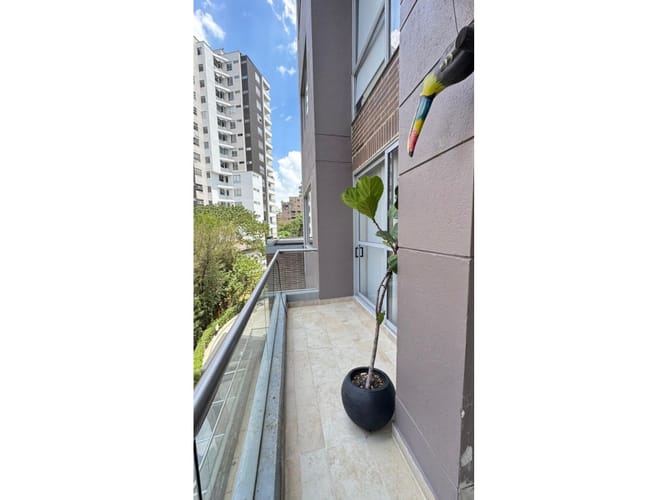 Apartamento de 3 alcobas en venta en La Linde, Medellín, 144 m² · foto 13 de 24