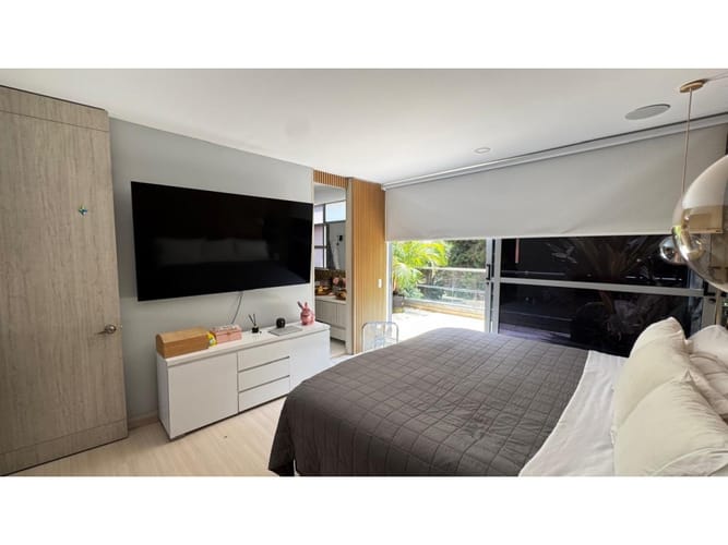 Apartamento de 3 alcobas en venta en La Linde, Medellín, 144 m² · foto 16 de 24