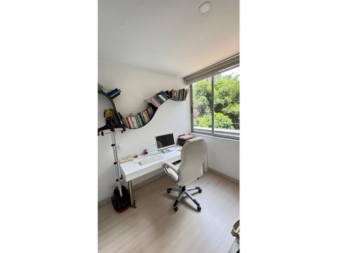 Apartamento de 3 alcobas en venta en La Linde, Medellín, 144 m² · foto 24 de 24