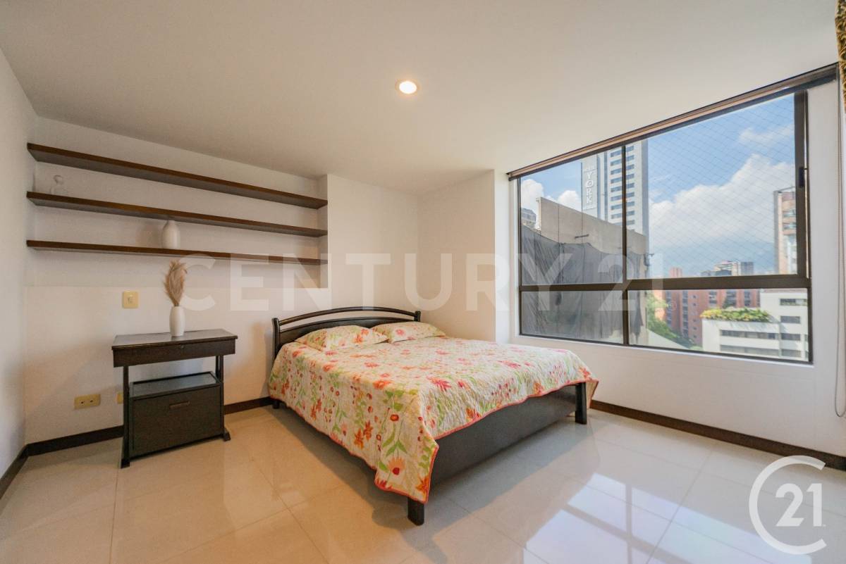 Apartamento en arriendo en El Poblado, Medellín · foto 6 de 23