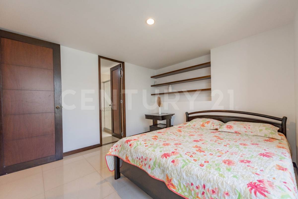Apartamento en arriendo en El Poblado, Medellín · foto 7 de 23
