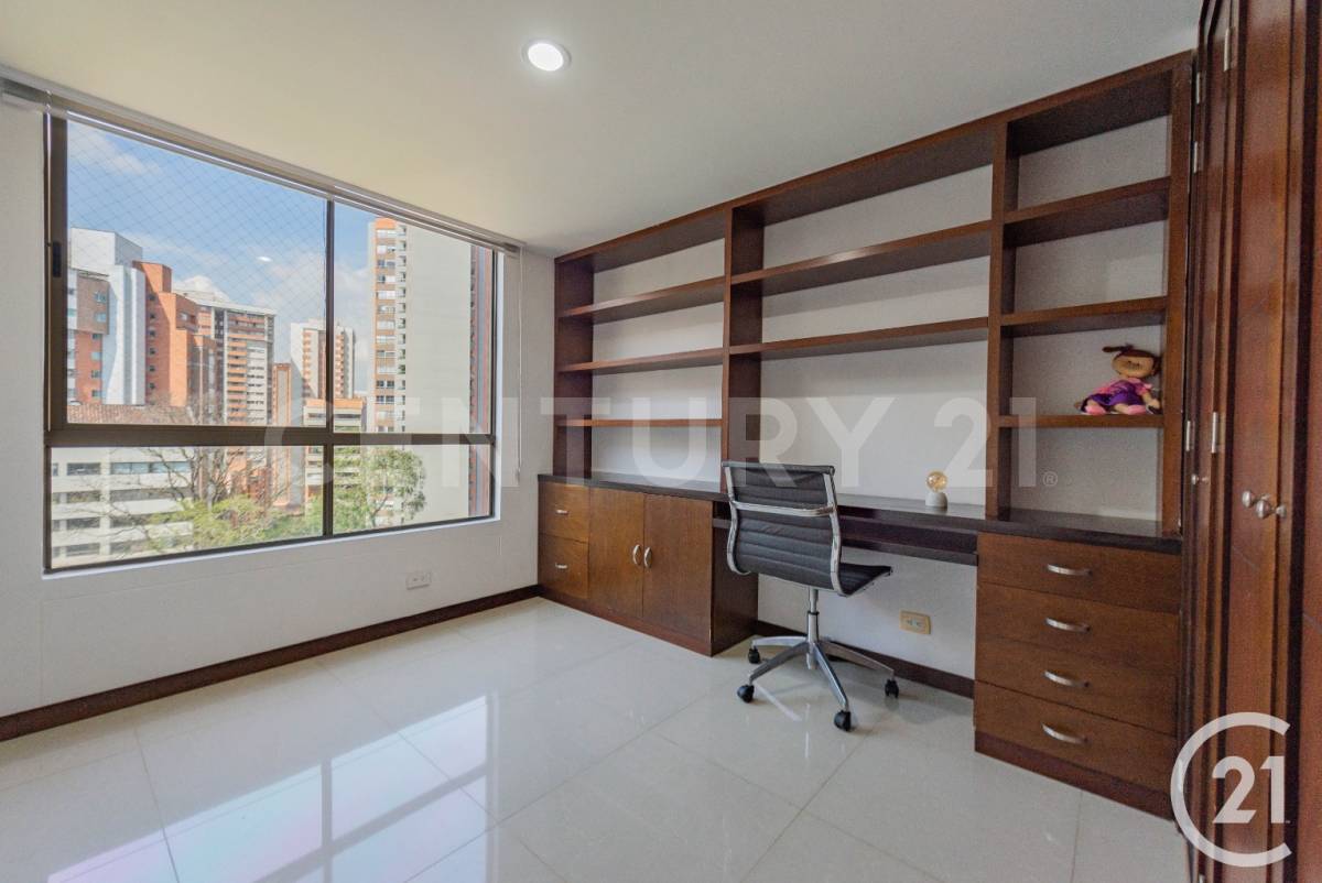 Apartamento en arriendo en El Poblado, Medellín · foto 8 de 23