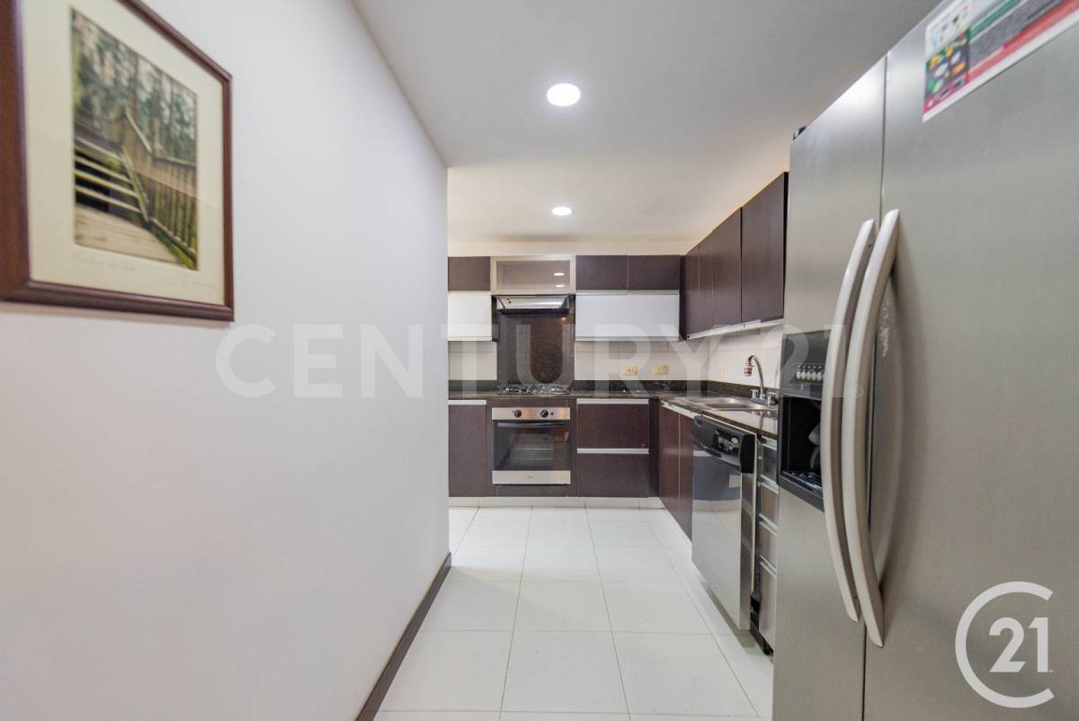Apartamento en arriendo en El Poblado, Medellín · foto 22 de 23