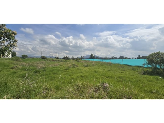 Lote en venta en Siberia, Cota, 3723 m² · foto 2 de 22