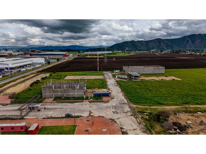 Lote en venta en Siberia, Cota, 3723 m² · foto 15 de 22