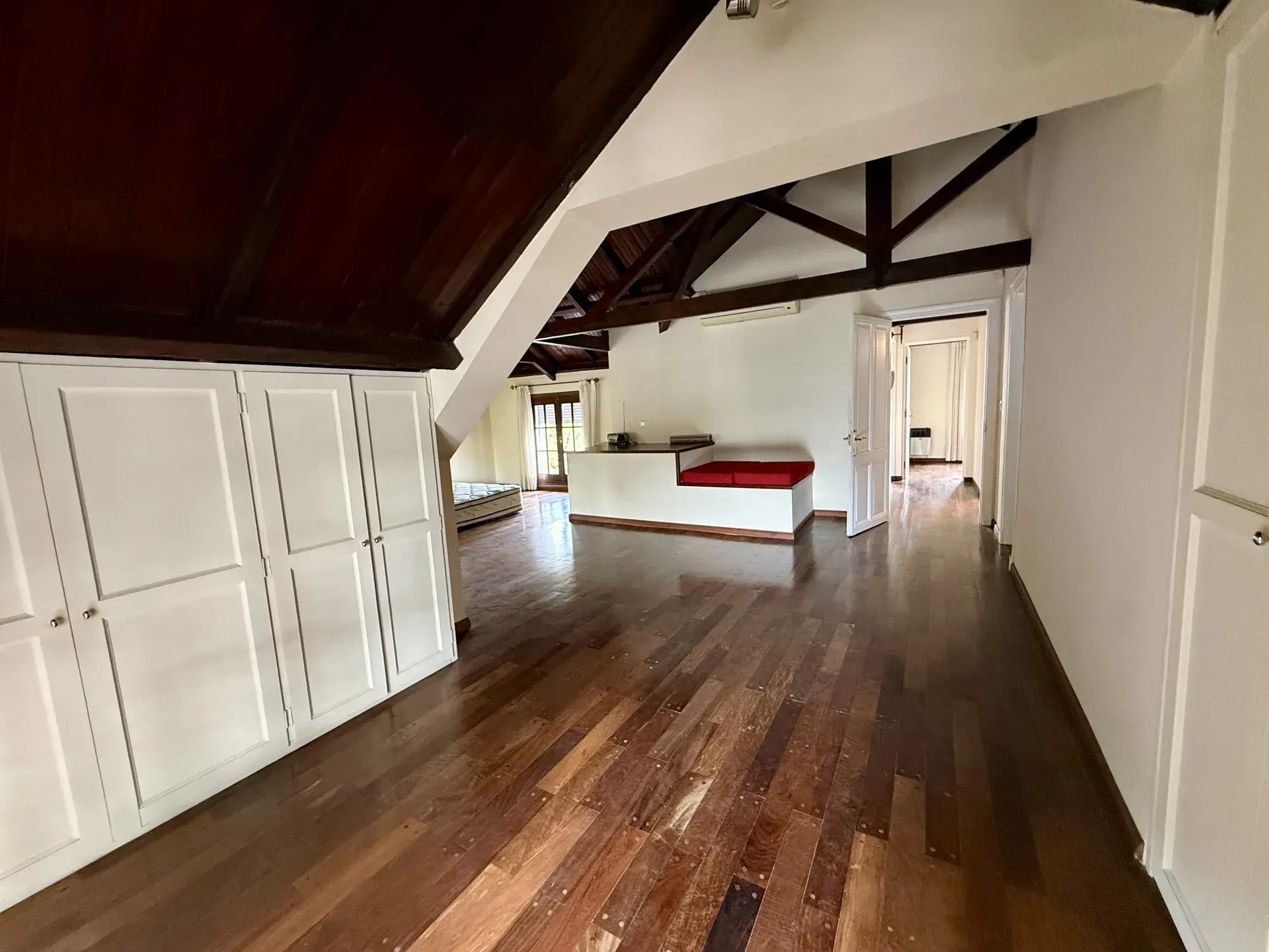 Espectacular Casa En Alquiler En Carrasco Sur En Una De Las Mejores Calles · Foto 11