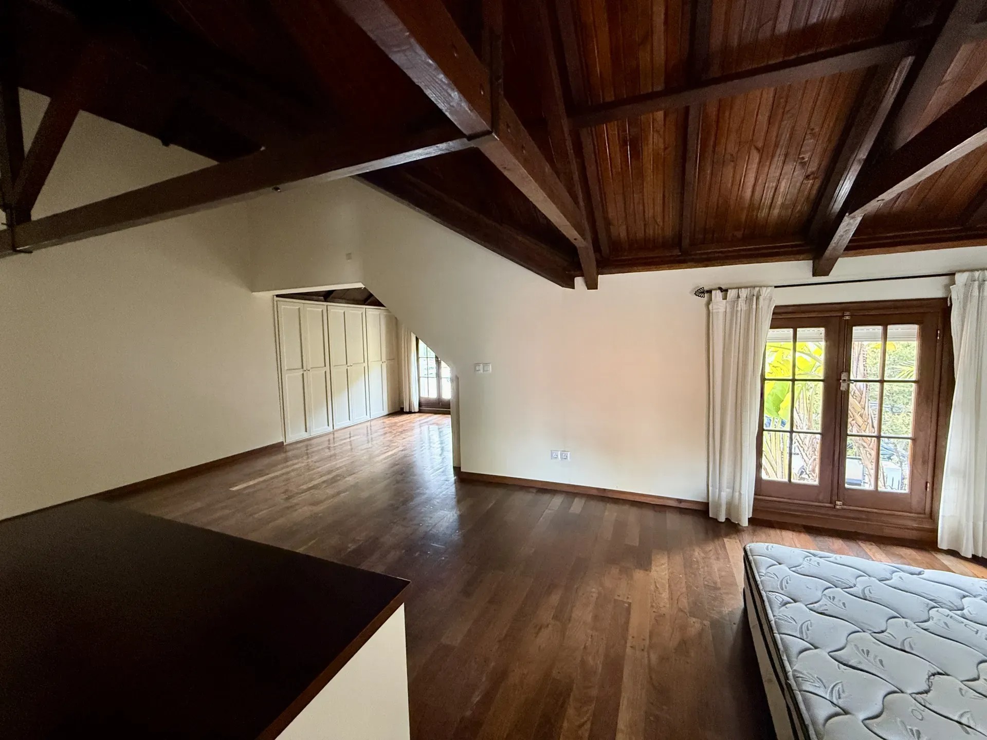 Espectacular Casa En Alquiler En Carrasco Sur En Una De Las Mejores Calles · Foto 9