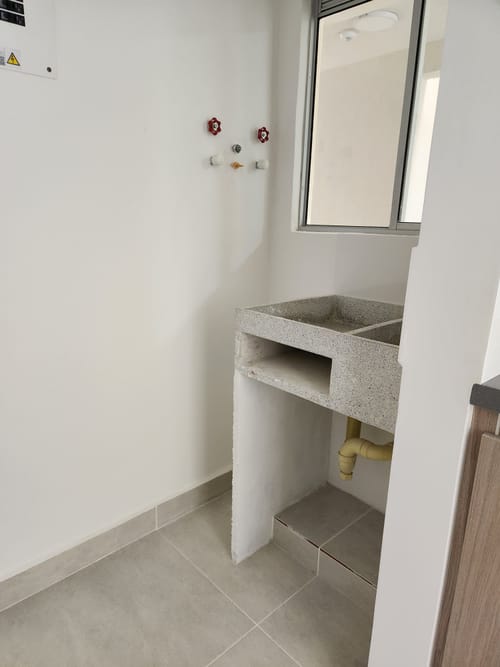 Apartamento de 2 alcobas en venta en Prados Del Norte, Cali, 70 m² · foto 7 de 14