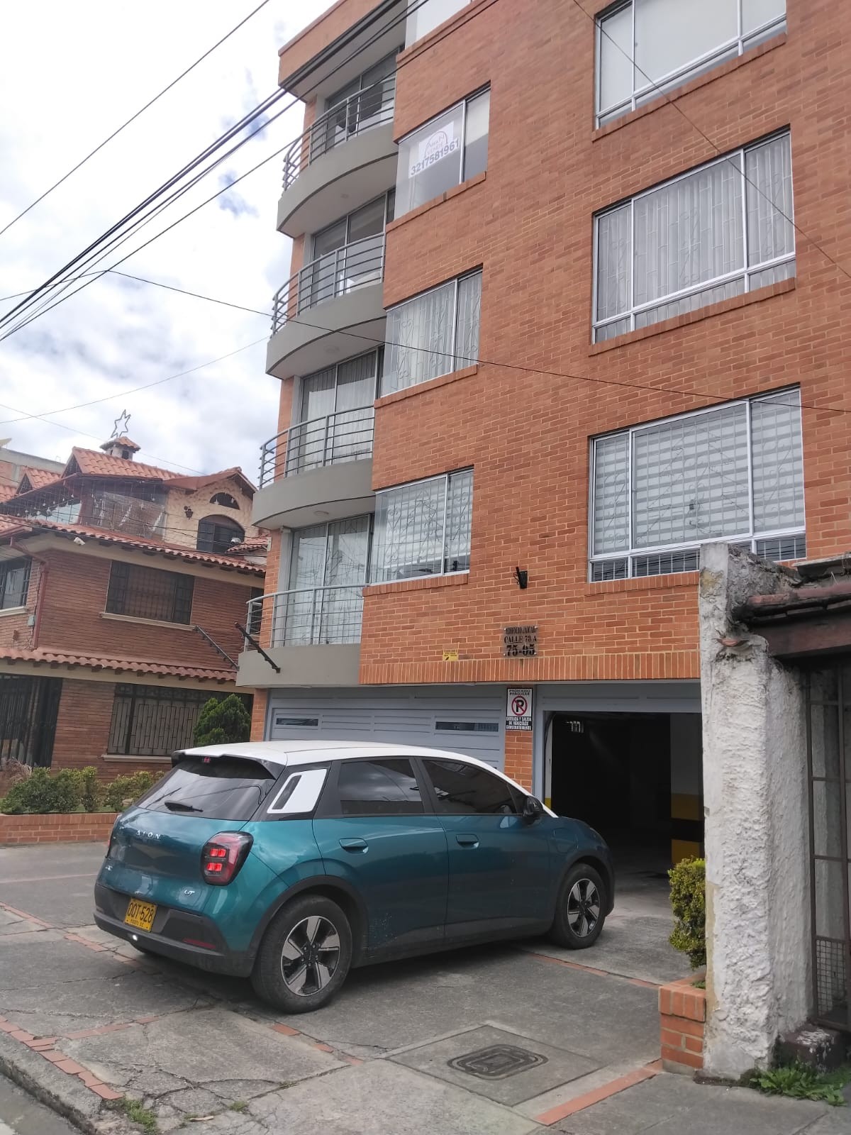 Apartamento en venta en Engativá, Bogotá · foto 2 de 24