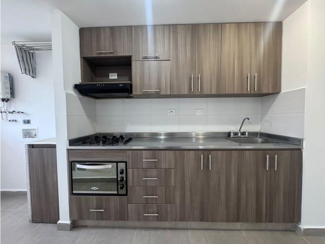 Apartamento en venta en La Independencia, Itagüí · foto 3 de 15