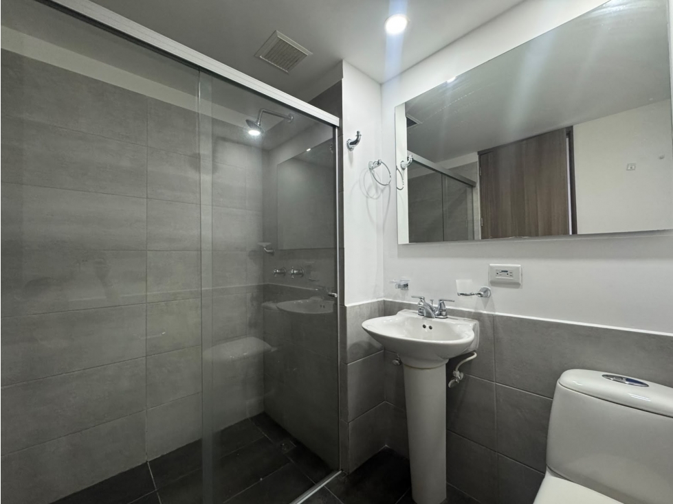 Apartamento en venta en La Independencia, Itagüí · foto 11 de 15