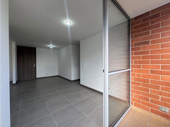 Apartamento en venta en La Independencia, Itagüí · foto 12 de 15