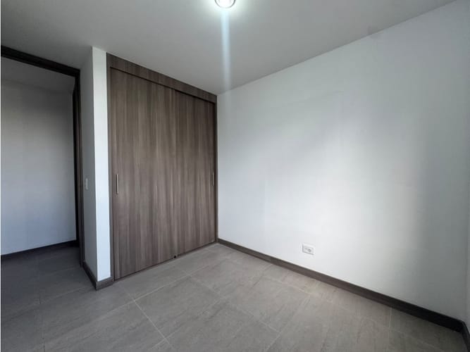 Apartamento en venta en La Independencia, Itagüí · foto 14 de 15