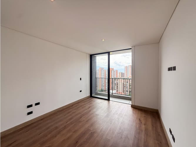 Apartamento en venta en El Poblado, Medellín · foto 6 de 22