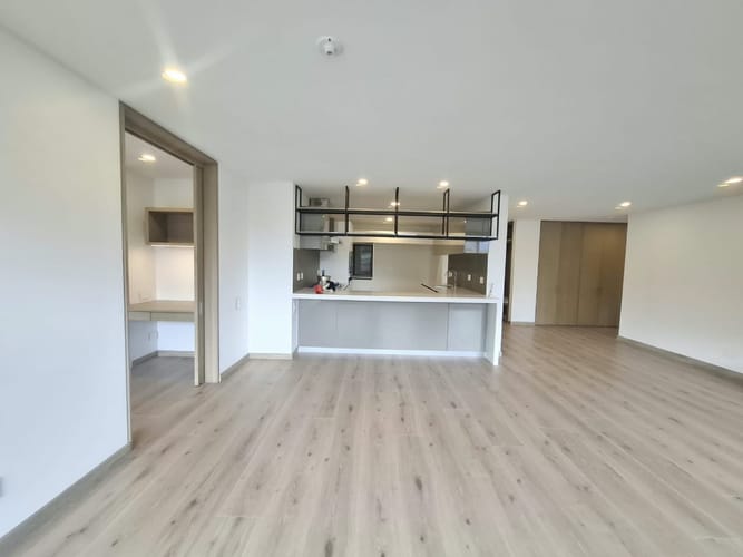Apartamento de 3 alcobas en venta en La Esperanza Norte, Bogotá, 177 m² · foto 21 de 24
