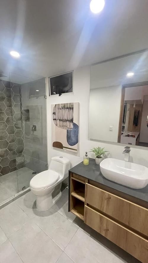 Apartamento de 1 alcoba en arriendo en El Diamante 2, Medellín, 77 m² · foto 6 de 10