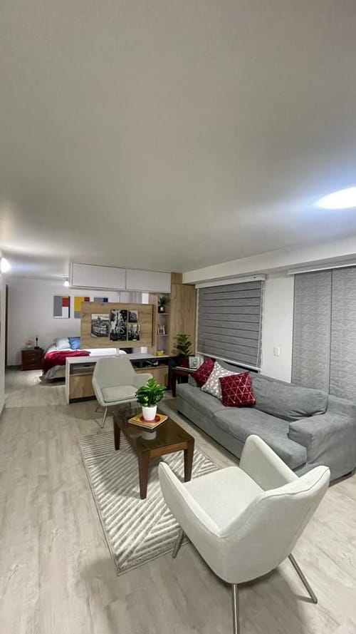 Apartamento de 1 alcoba en arriendo en El Diamante 2, Medellín, 77 m² · foto 8 de 10