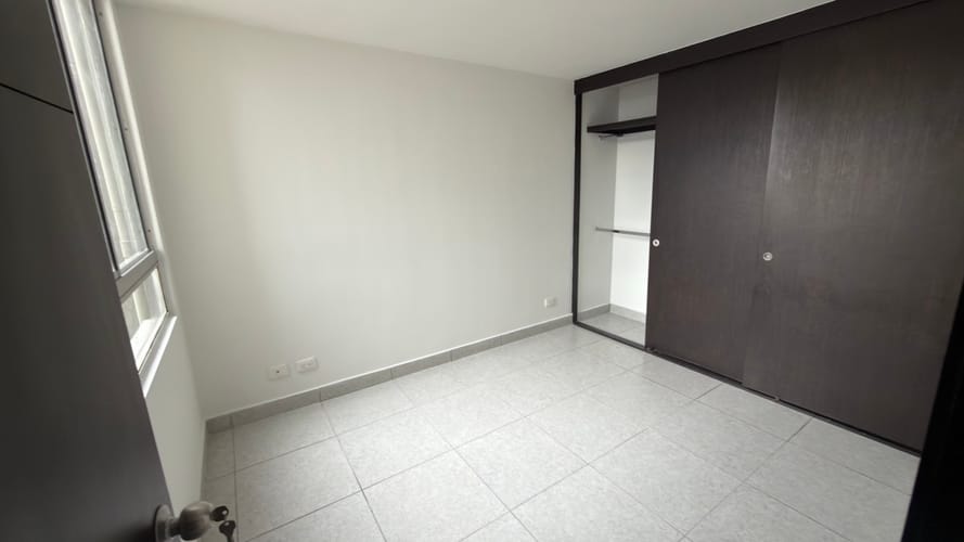 Apartamento de 2 alcobas en arriendo en Suba La Campiña, Bogotá, 42 m² · foto 10 de 11