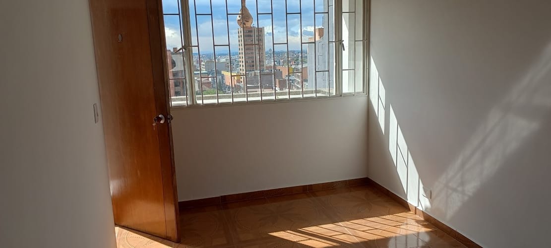Apartamento de 5 alcobas en venta en Chapinero Alto, Bogotá, 75 m² · foto 10 de 18