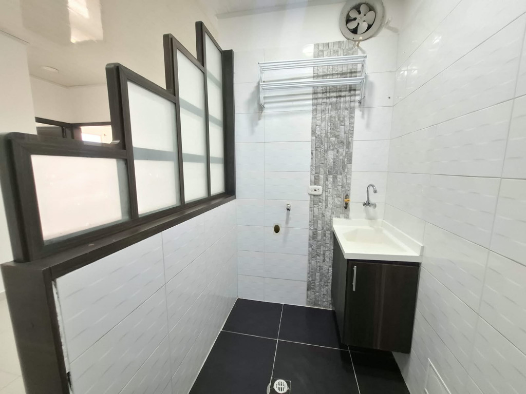 Apartamento en venta en Colon, Bogotá · foto 5 de 16