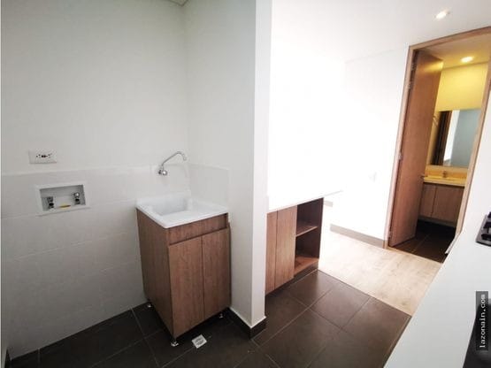 Apartamento de 1 alcoba en venta en Fontibon, Bogotá, 43 m² · foto 4 de 20