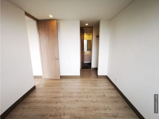 Apartamento de 1 alcoba en venta en Fontibon, Bogotá, 43 m² · foto 7 de 20