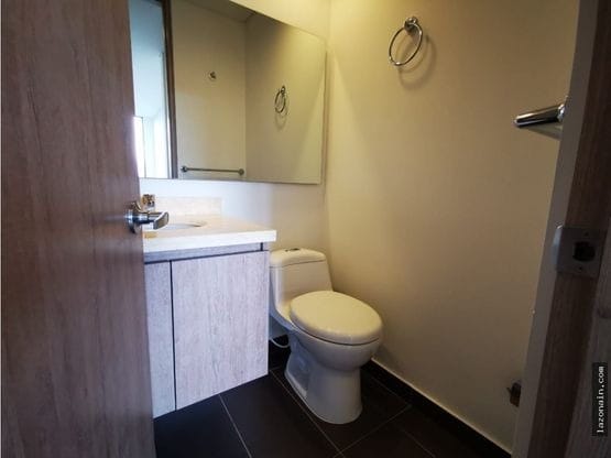 Apartamento de 1 alcoba en venta en Fontibon, Bogotá, 43 m² · foto 10 de 20