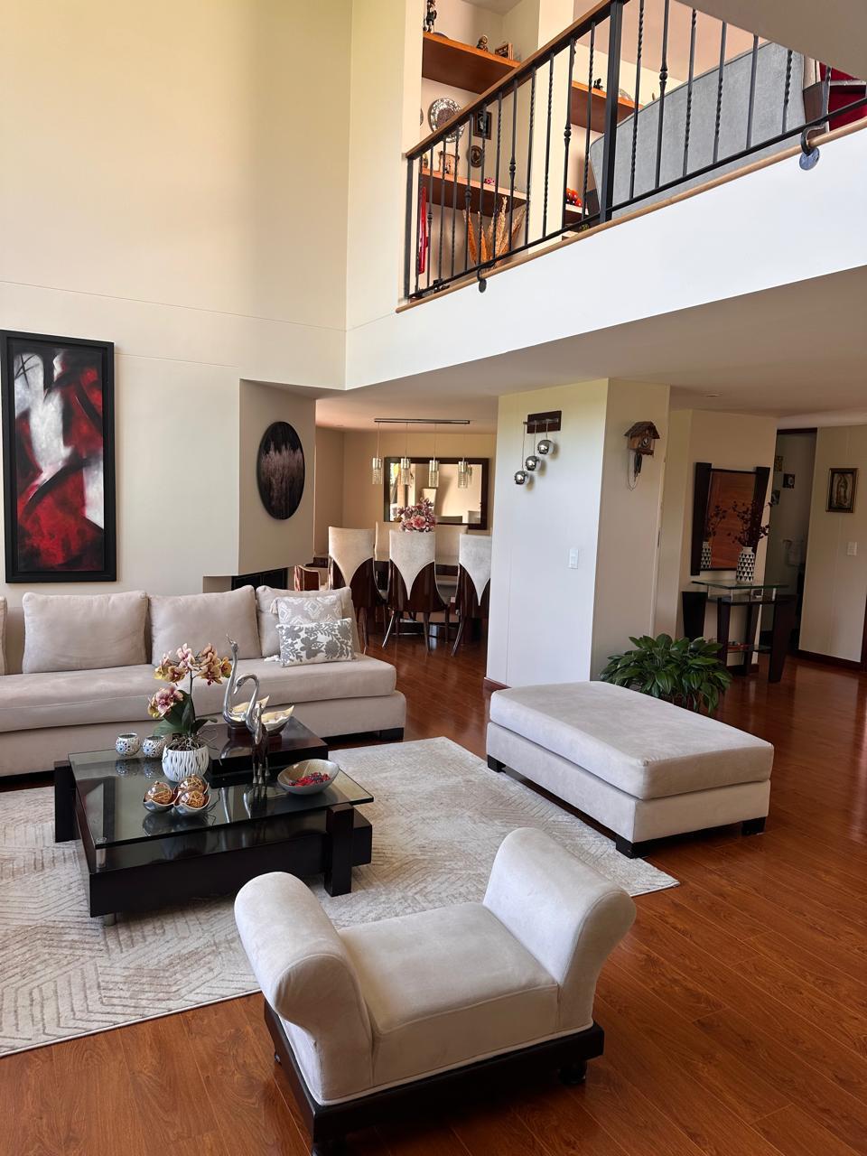 Casa en venta en Fontibon, Bogotá · foto 2 de 24