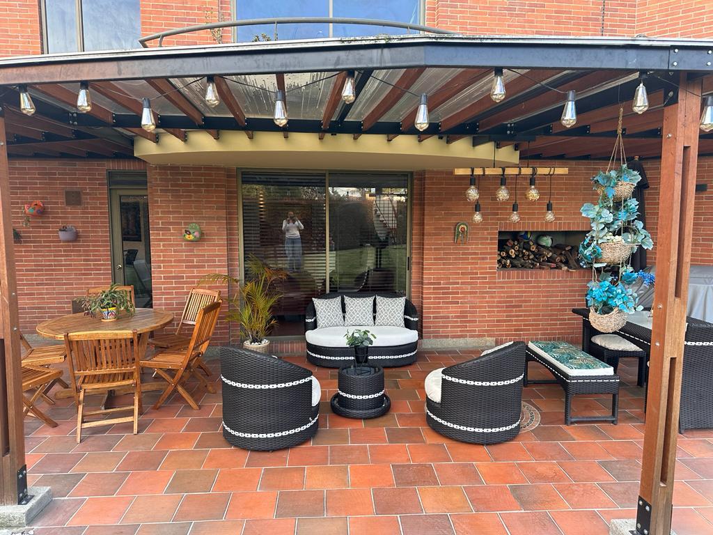 Casa en venta en Fontibon, Bogotá · foto 8 de 24