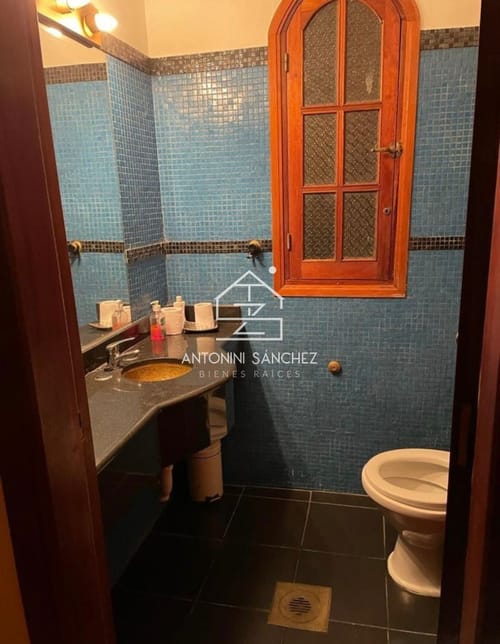 Completo quincho disponible en alquiler anual · Foto 3