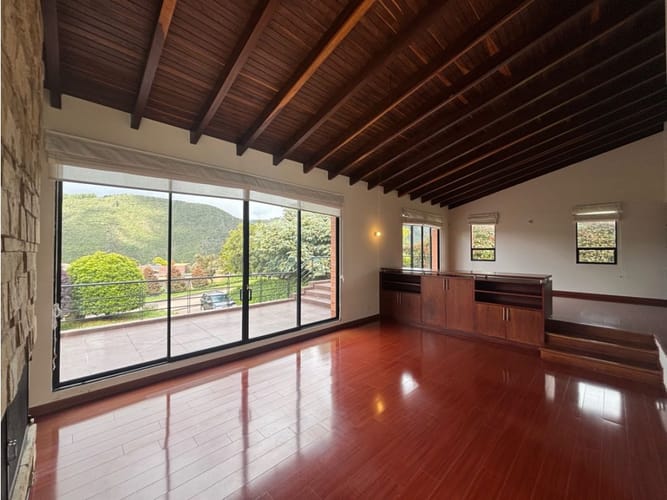 Casa de 3 alcobas en venta en San Jose De La Concepcion, La Calera, 420 m² · foto 4 de 24