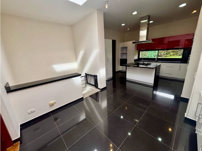 Casa de 3 alcobas en venta en San Jose De La Concepcion, La Calera, 420 m² · foto 15 de 24