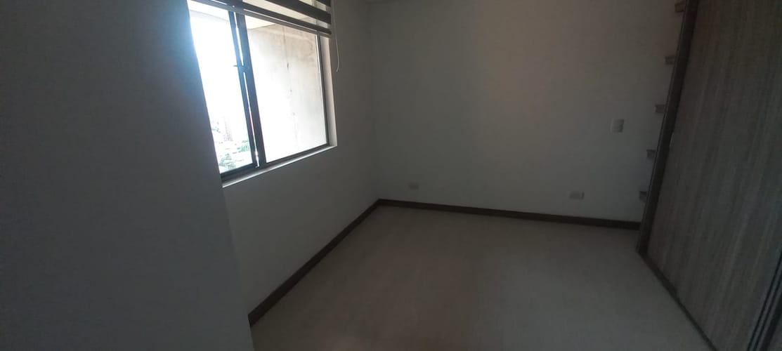 Apartamento de 3 alcobas en venta en Suramericana, Medellín, 72 m² · foto 20 de 24