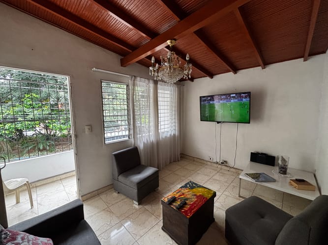 Casa de 4 alcobas en venta en Bolivariana, Medellín, 174 m² · foto 9 de 13