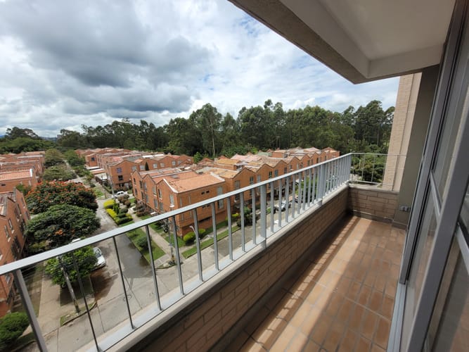 Apartamento de 2 alcobas en arriendo en El Porvenir, Rionegro, 57 m² · foto 3 de 19