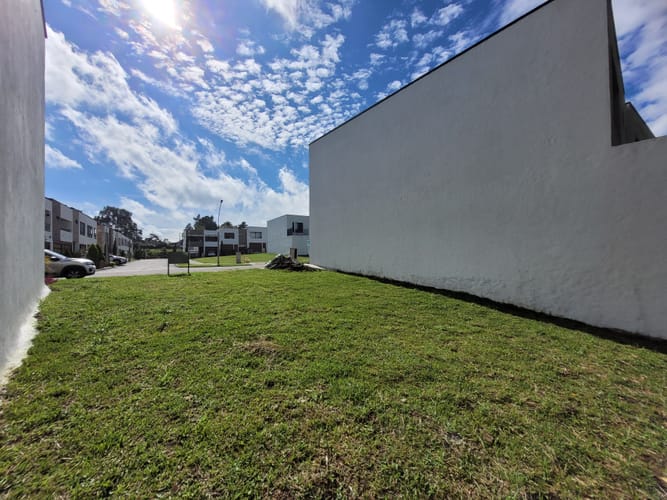 Lote en venta en Llano Grande, Rionegro, 144 m² · foto 2 de 8