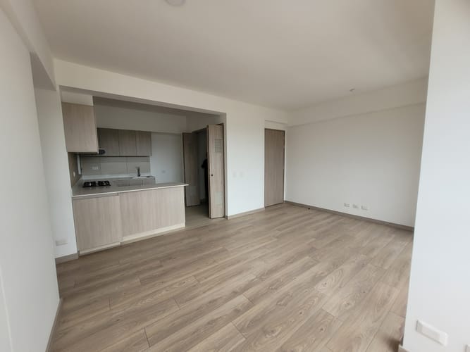 Apartamento de 3 alcobas en arriendo en El Porvenir, Rionegro, 77 m² · foto 4 de 19