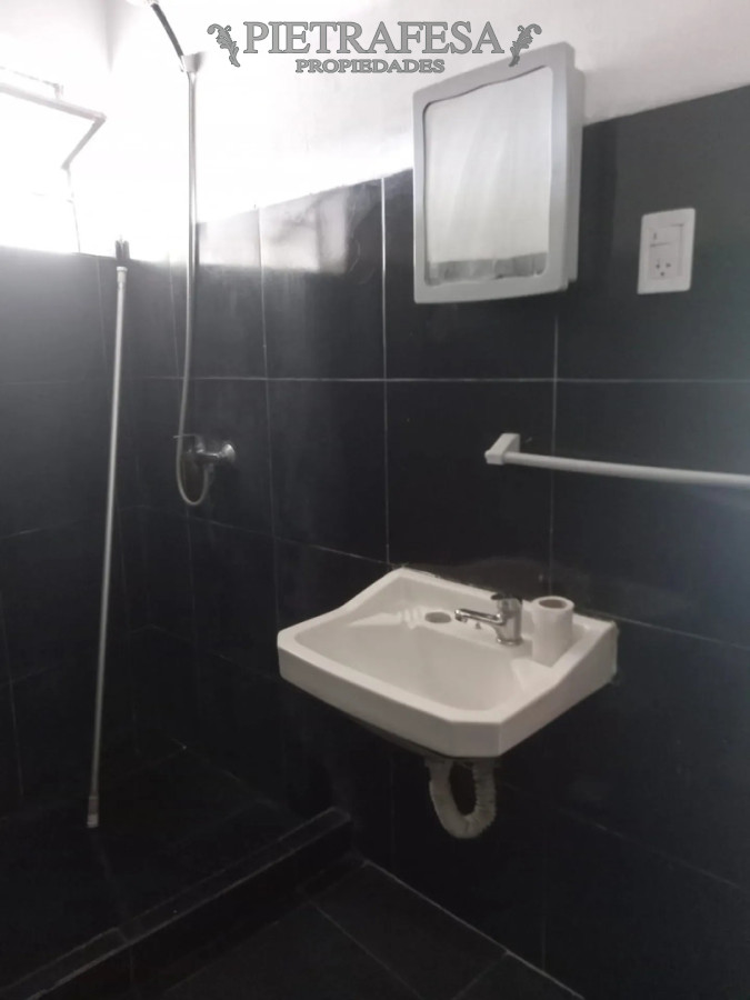 Casa en alquiler, 2 dormitorios, 1 baño, patio. El Pinar. · Foto 8