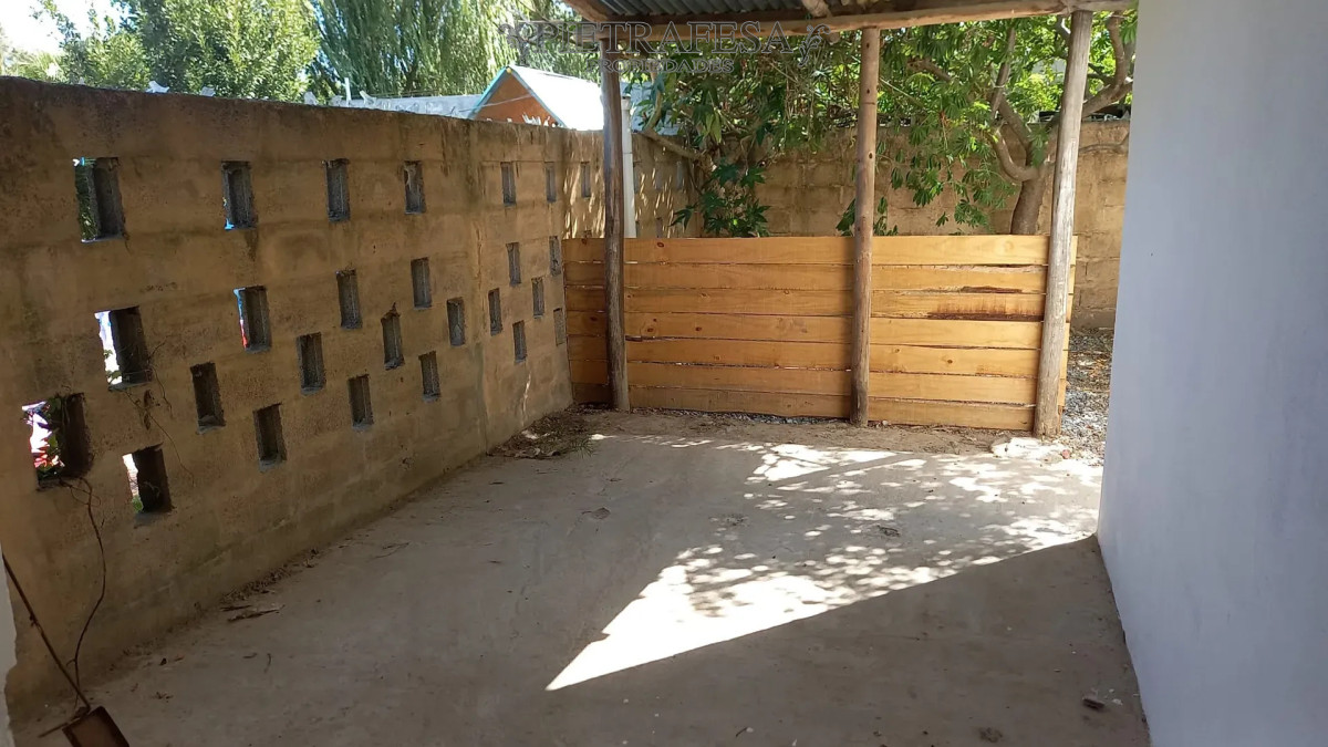 Casa en alquiler, 2 dormitorios, 1 baño, patio. El Pinar. · Foto 10