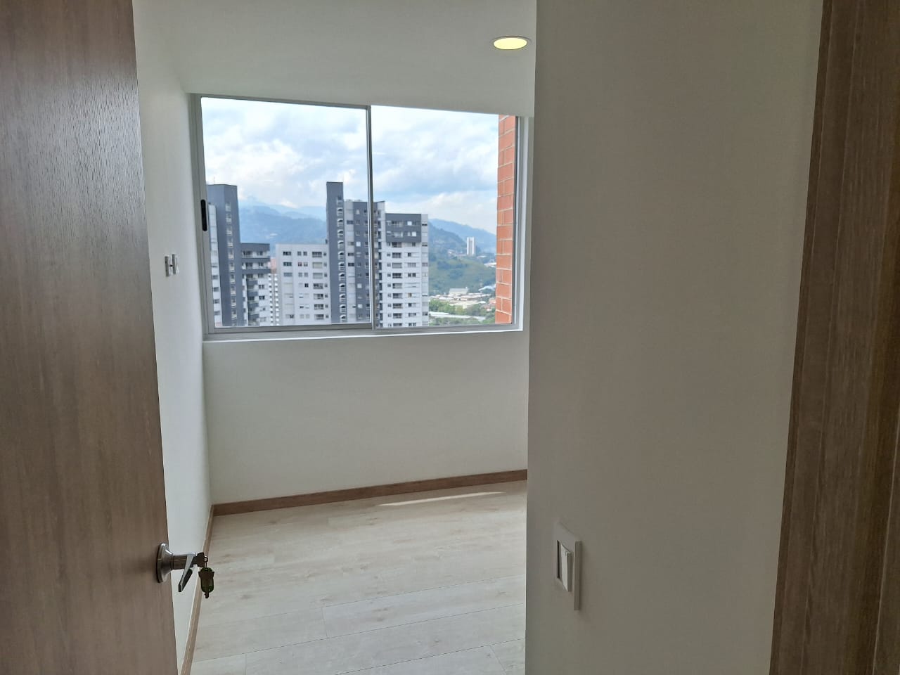 Apartamento en venta en La Tablaza, La Estrella · foto 10 de 24