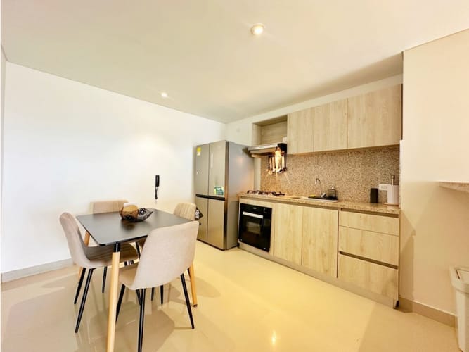 Apartamento de 2 alcobas en venta en Crespo, Cartagena, 104 m² · foto 3 de 12