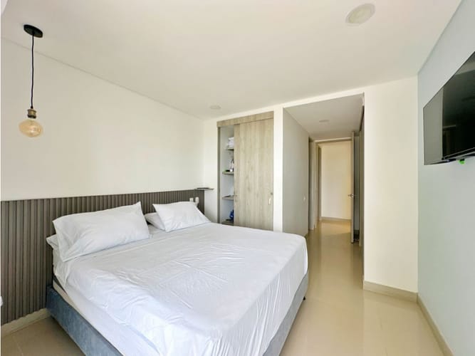 Apartamento de 2 alcobas en venta en Crespo, Cartagena, 104 m² · foto 9 de 12