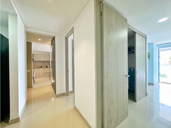 Apartamento de 2 alcobas en venta en Crespo, Cartagena, 104 m² · foto 10 de 12