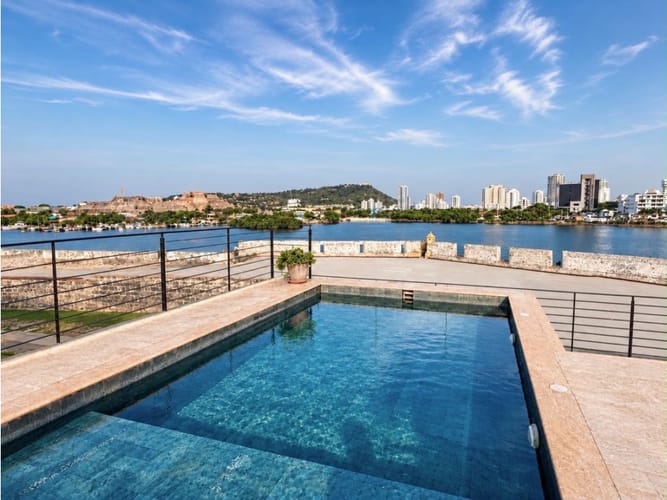 Casa de 7 alcobas en venta en El Centro, Cartagena, 478 m² · foto 6 de 12