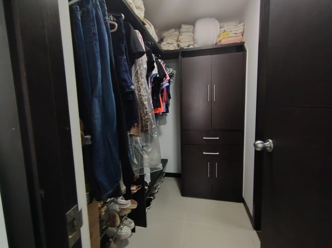 Apartamento de 3 alcobas en venta en Ciudad Jardin, Cali, 96 m² · foto 2 de 24