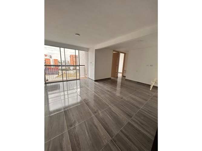 Apartamento en venta en Valle Del Lili, Cali · foto 12 de 24