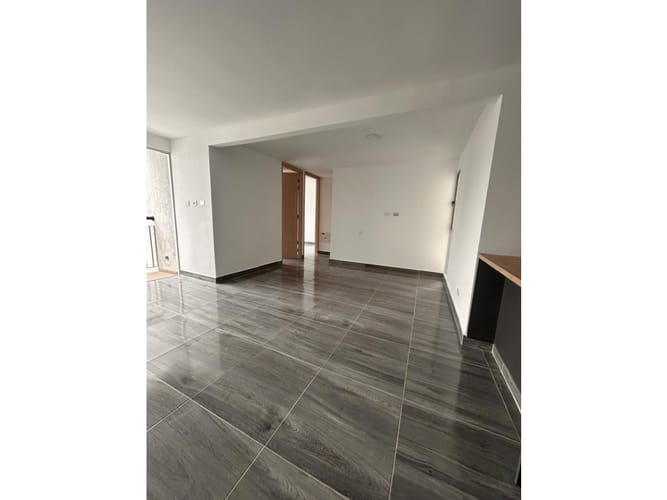 Apartamento en venta en Valle Del Lili, Cali · foto 13 de 24