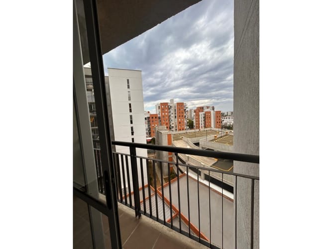 Apartamento en venta en Valle Del Lili, Cali · foto 14 de 24