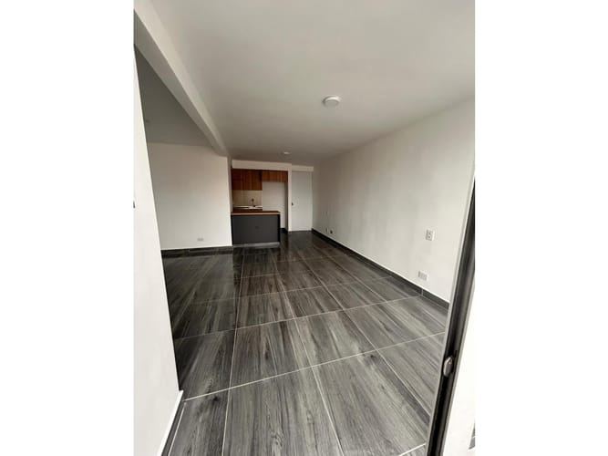Apartamento en venta en Valle Del Lili, Cali · foto 16 de 24